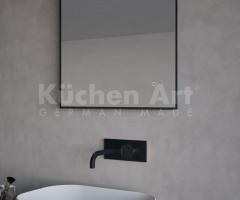Salle de bains contemporaine avec double vasque et finitions bois naturel - 2