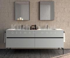 Salle de bains double vasque & vitrines lumineuses | Design contemporain et connecté - 2